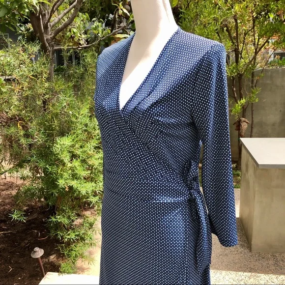 Isaac Mizrahi for Target Blue Print Wrap Dress, size M - Picture 12 of 15